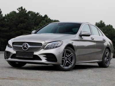 Mobil Sedan Dan Berikut Sejarahnya