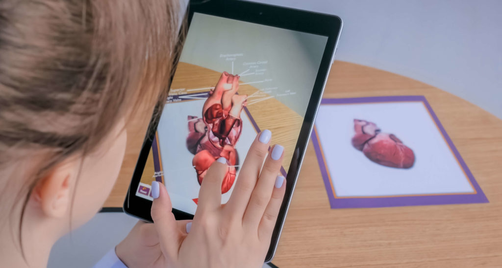 Menggali Potensi Augmented Reality Dalam Pendidikan