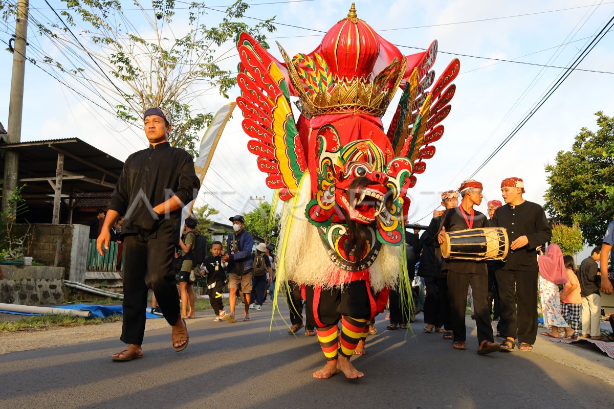 Mengenal Suku Osing Yang Ada Di Banyuwangi