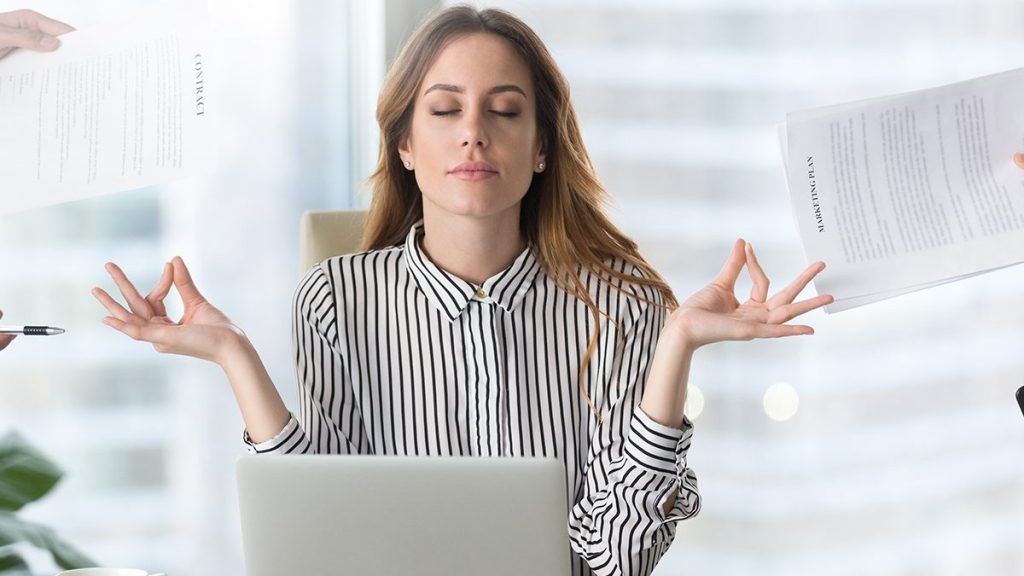 Relaksasi Dapat Mengurangi Stres Di Tempat Kerja, Ini Tipsnya