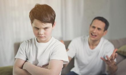 Masalah Ekonomi Keluarga, Bisa Berdampak Stres Ke Anak