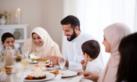 Panduan Puasa Aman untuk Penderita Maag dan GERD