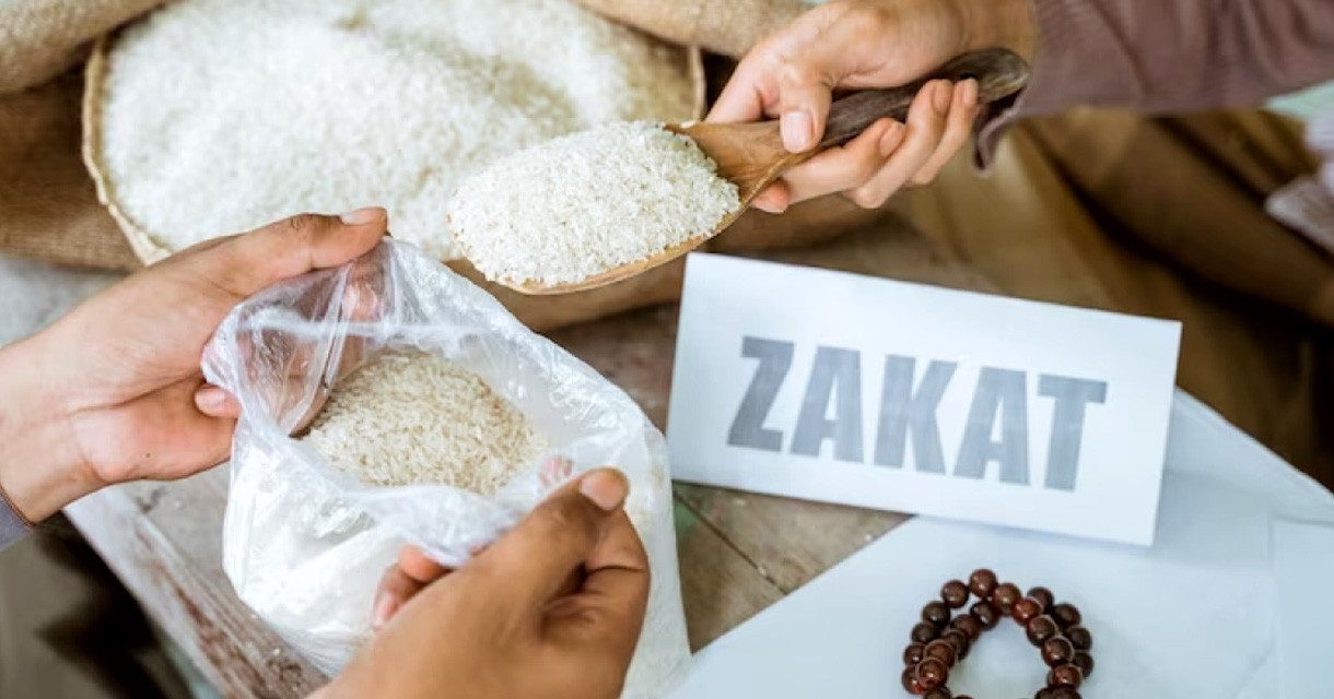 Hukum Membayar Zakat dalam Islam dan Cara Menghitungnya