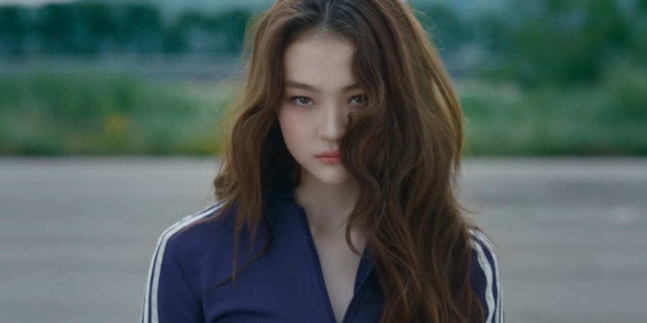 Ella Gross, Artis Multitalenta Dari Model Hingga Jadi Idol K-POP