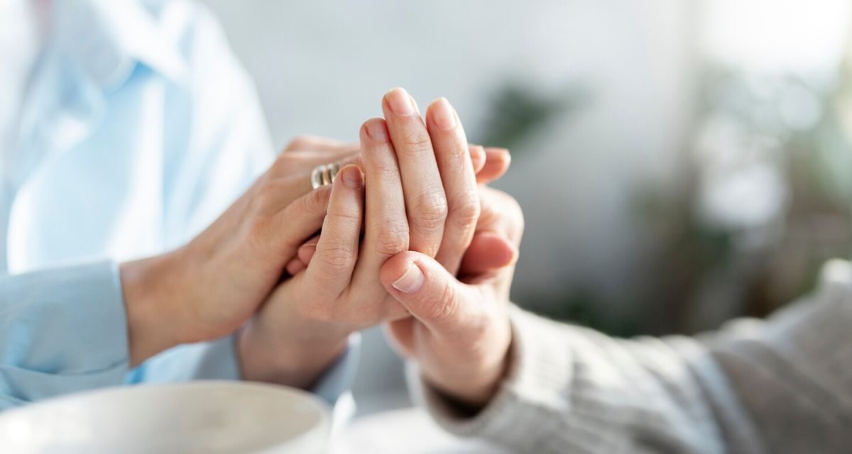 Hari Parkinson Sedunia, Waspadai Gejala Awal, Sering Di Abaikan