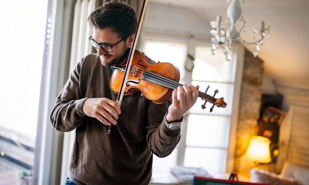 Hobi Main Biola Keindahan Musik Dalam Harmoni Dan Ketekunan