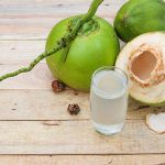 Minuman Air Kelapa Sangat Alami Dan Penuh Manfaat