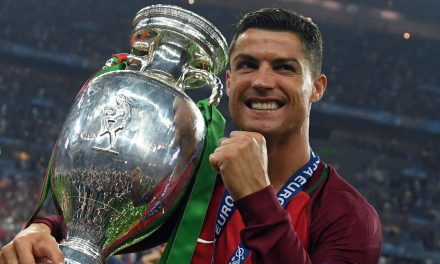 Ronaldo Sebut Gelar Euro 2016 sebagai Trofi Paling Berkesan