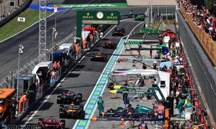 Mengupas Strategi Pit Stop Dalam Balapan Sirkuit
